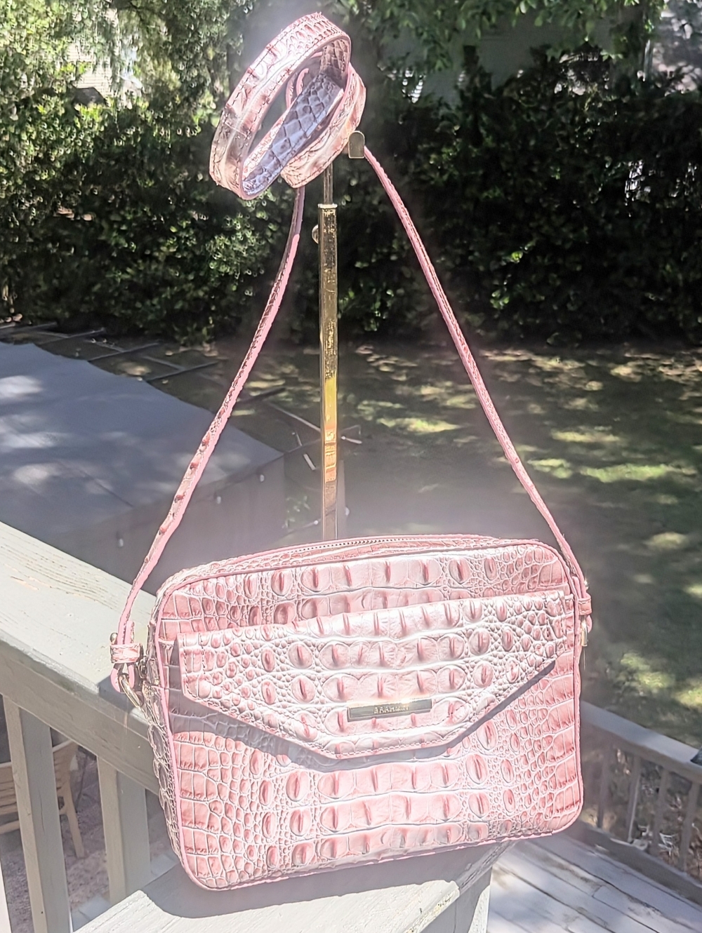 VEUC Brahmin Shea in Pink Icing